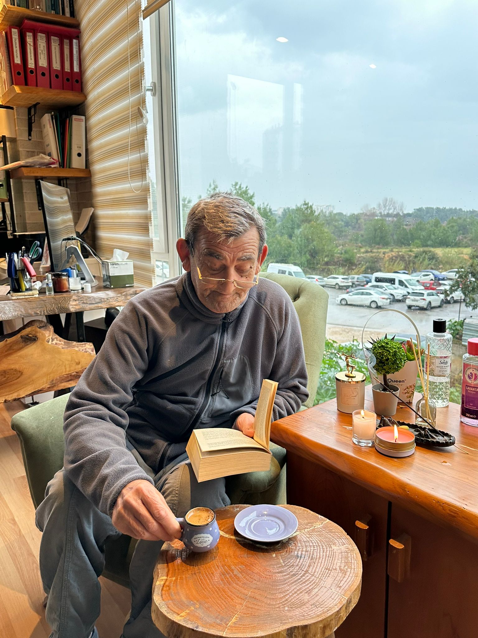 Kütüphanede geçmişin izleriyle buluşuyoruz